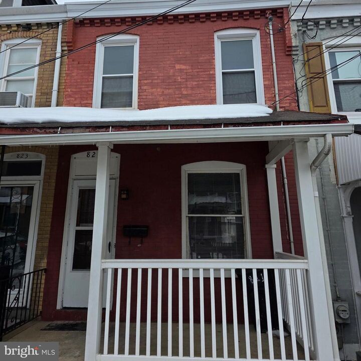 Property Photo:  821 Prangley Avenue  PA 17603 