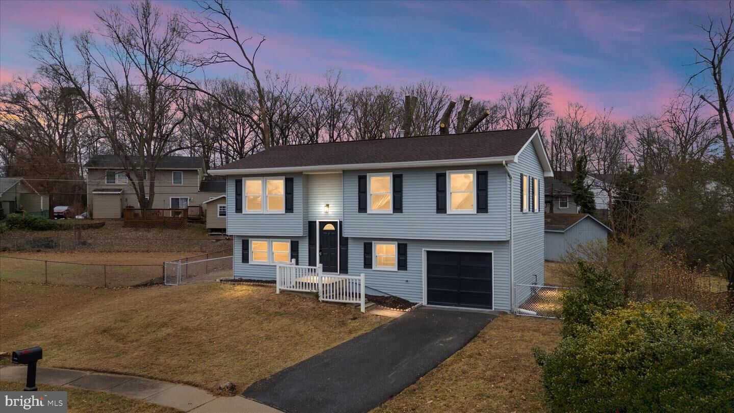 Property Photo:  902 Winterhaven Circle  MD 21054 