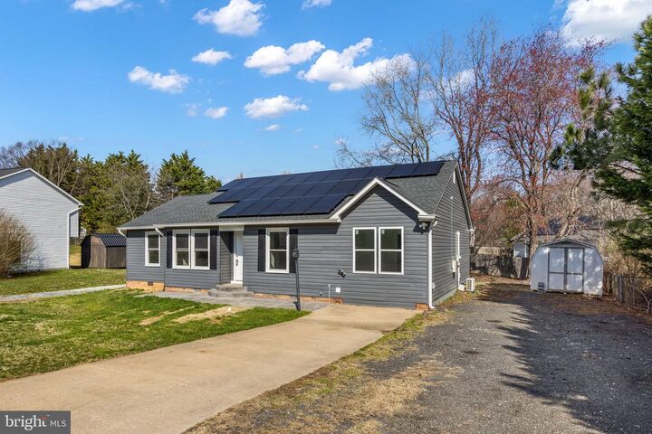 Property Photo:  5303 Briarbend Court  VA 22407 