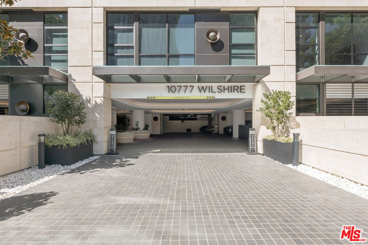 Property Photo: 10777 Wilshire Blvd CA 90024