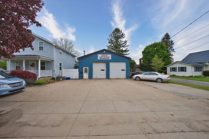 Property Photo:  28 Chestnut Street  PA 16417 
