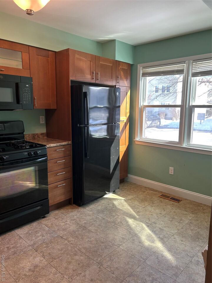 Property Photo:  135 West Nyack Road 111  NY 10954 