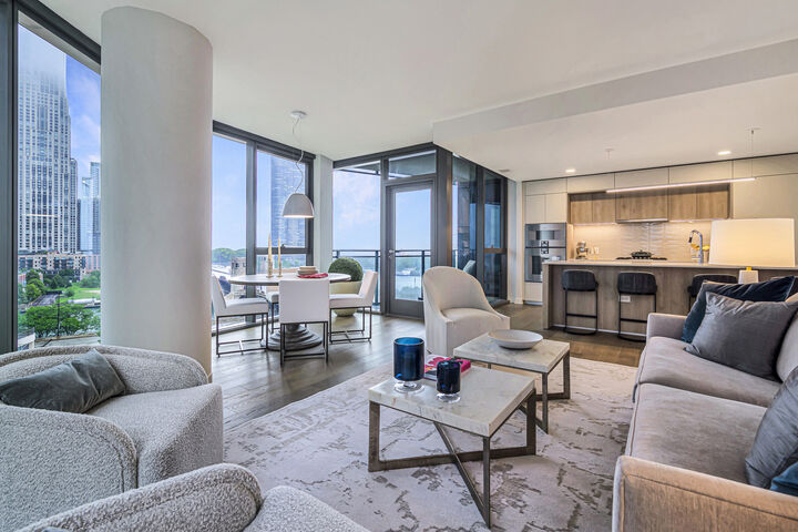 Property Photo: 211 N Harbor Drive 2209 IL 60601