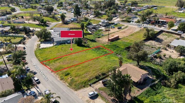 Property Photo:  1 Paseo Diablo  CA 92587 