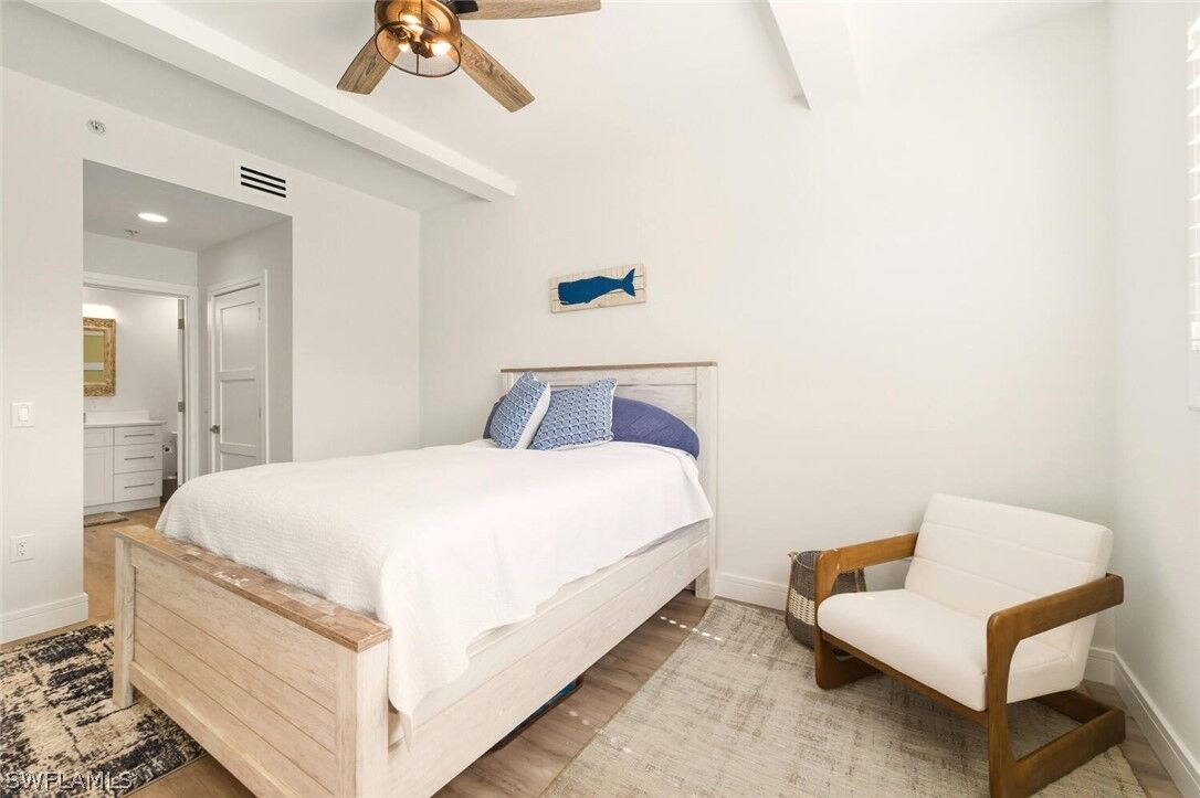 Property Photo: 6820 Sterling Greens Place 2105 FL 34104