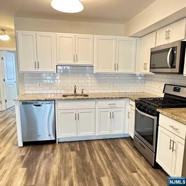 Property Photo: 290 3rd Street D1 NJ 07601