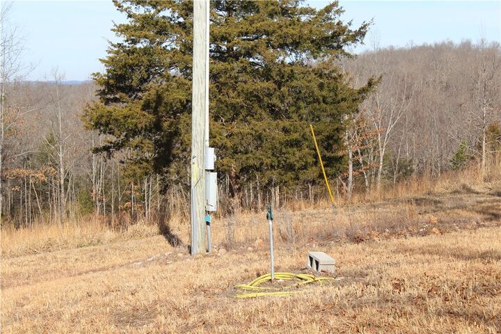 Property Photo:  1363 Fry Road  AR 72639 