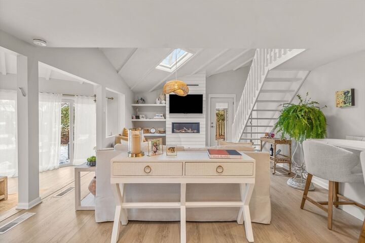 Property Photo:  16 Bosun'S Lane  MA 02649 