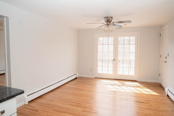 Property Photo: 174 Tyngsboro Rd 12 MA 01863