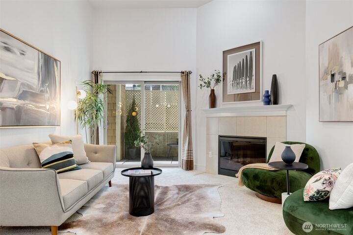 Property Photo:  3150 W Government Way 101  WA 98199 