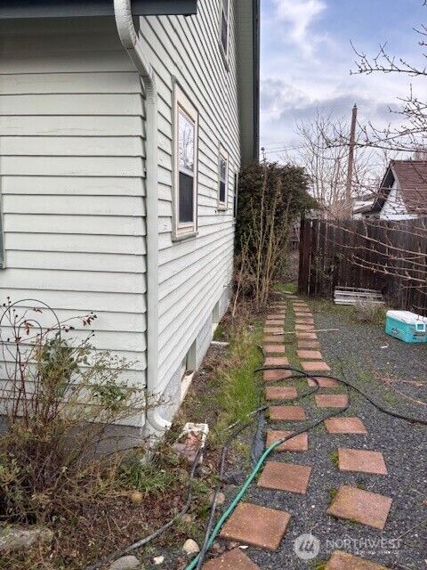 Property Photo:  50  Fir Street S  WA 98851 