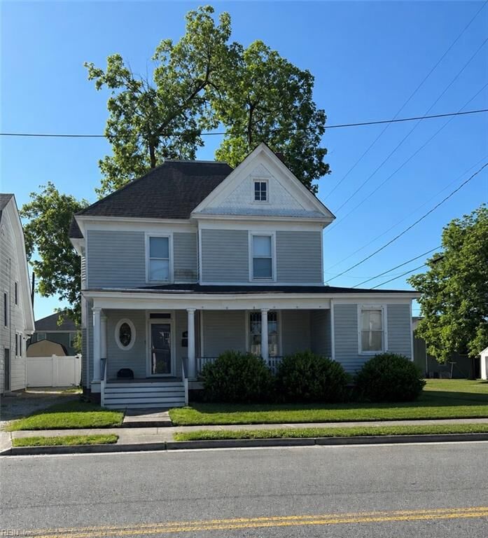 Property Photo:  405 W 2nd Ave  VA 23851 