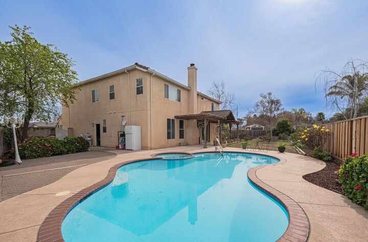 Property Photo: 2101 Primrose Court CA 95023