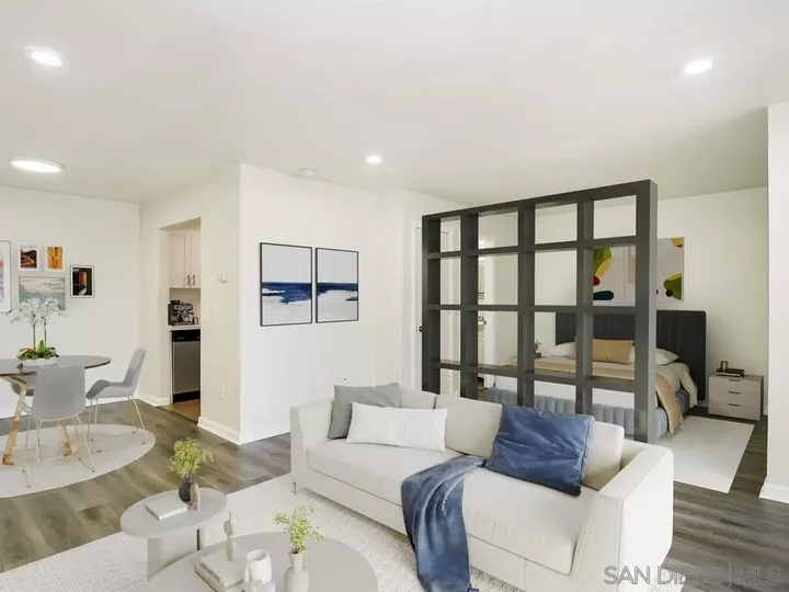 Property Photo:  1350 N Escondido Blvd 7  CA 92026 