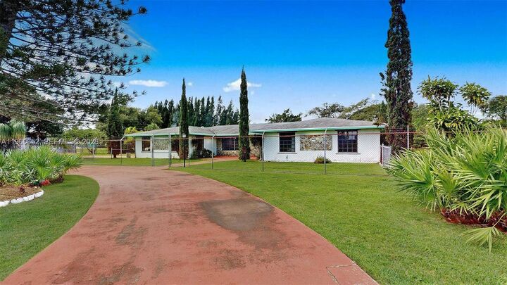 Property Photo:  31300 SW 192nd Ave  FL 33030 