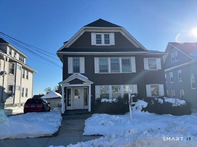 Property Photo:  292 Ridgefield Avenue 3  CT 06610 