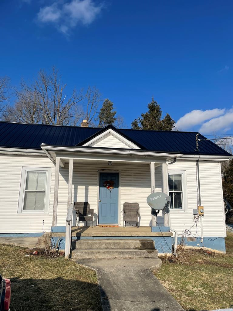 Property Photo: 144 Hotel Ave VA 24651