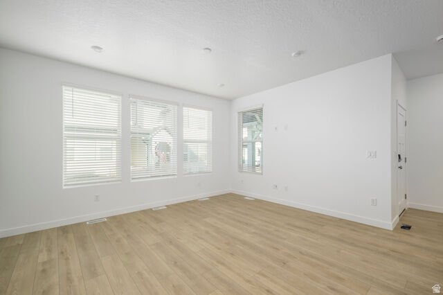 Property Photo: 7563 S Opal Mountain Way W 306 UT 84081