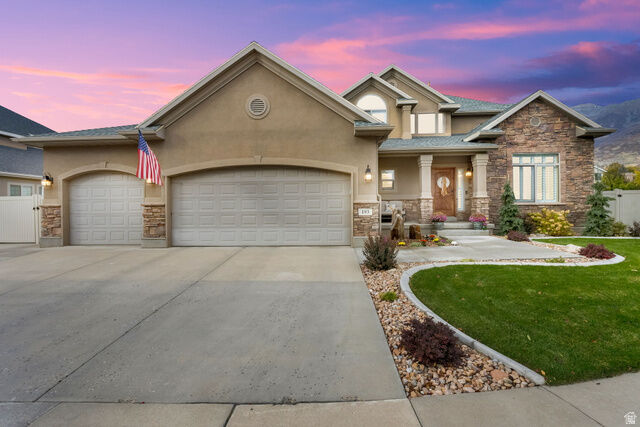 Property Photo: 193 E 1570 N UT 84057