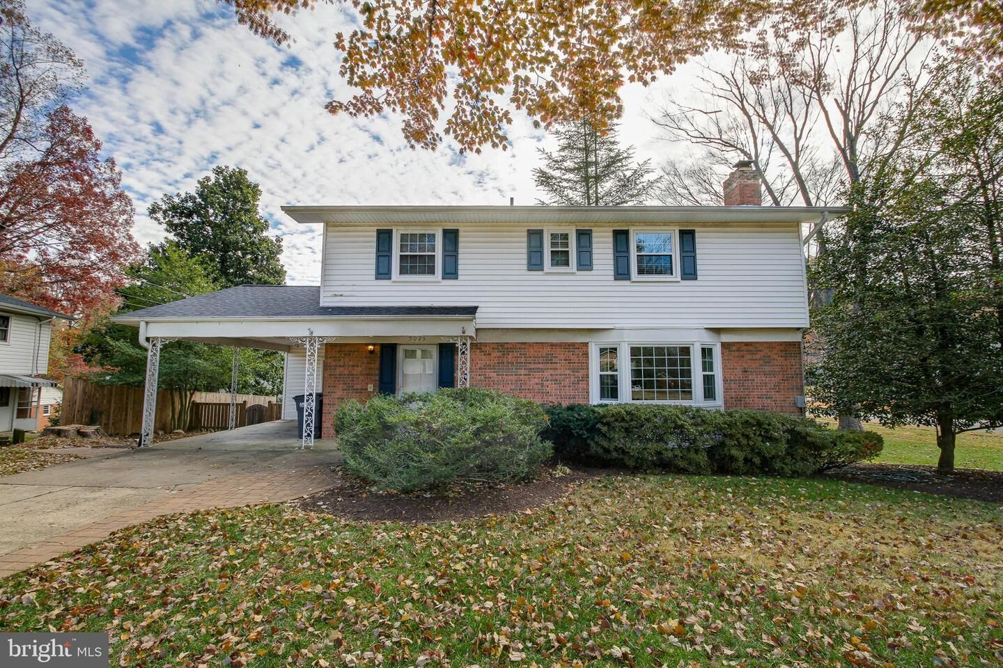 Property Photo: 5025 Cockney Court VA 22003