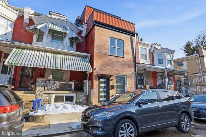 Property Photo:  458 W Earlham Terrace  PA 19144 