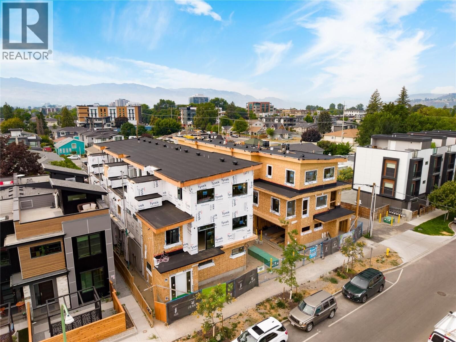 Property Photo: 743 Morrison Avenue 4 BC V1Y 5E5