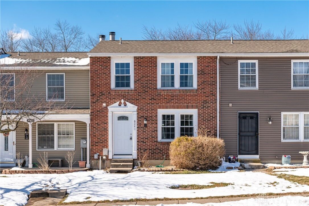 Property Photo:  6241 Pheasant Hill Road  OH 45424 