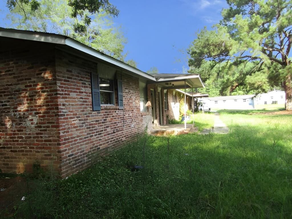 Property Photo:  758 Terminal Court  GA 31906 