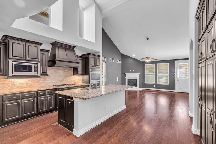 Property Photo:  24122 Valencia Ridge Lane  TX 77494 