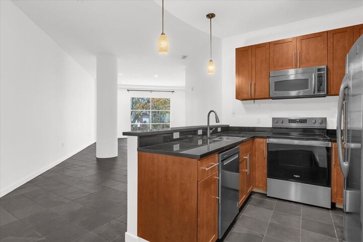 Property Photo:  1 S Eola Drive 3  FL 32801 