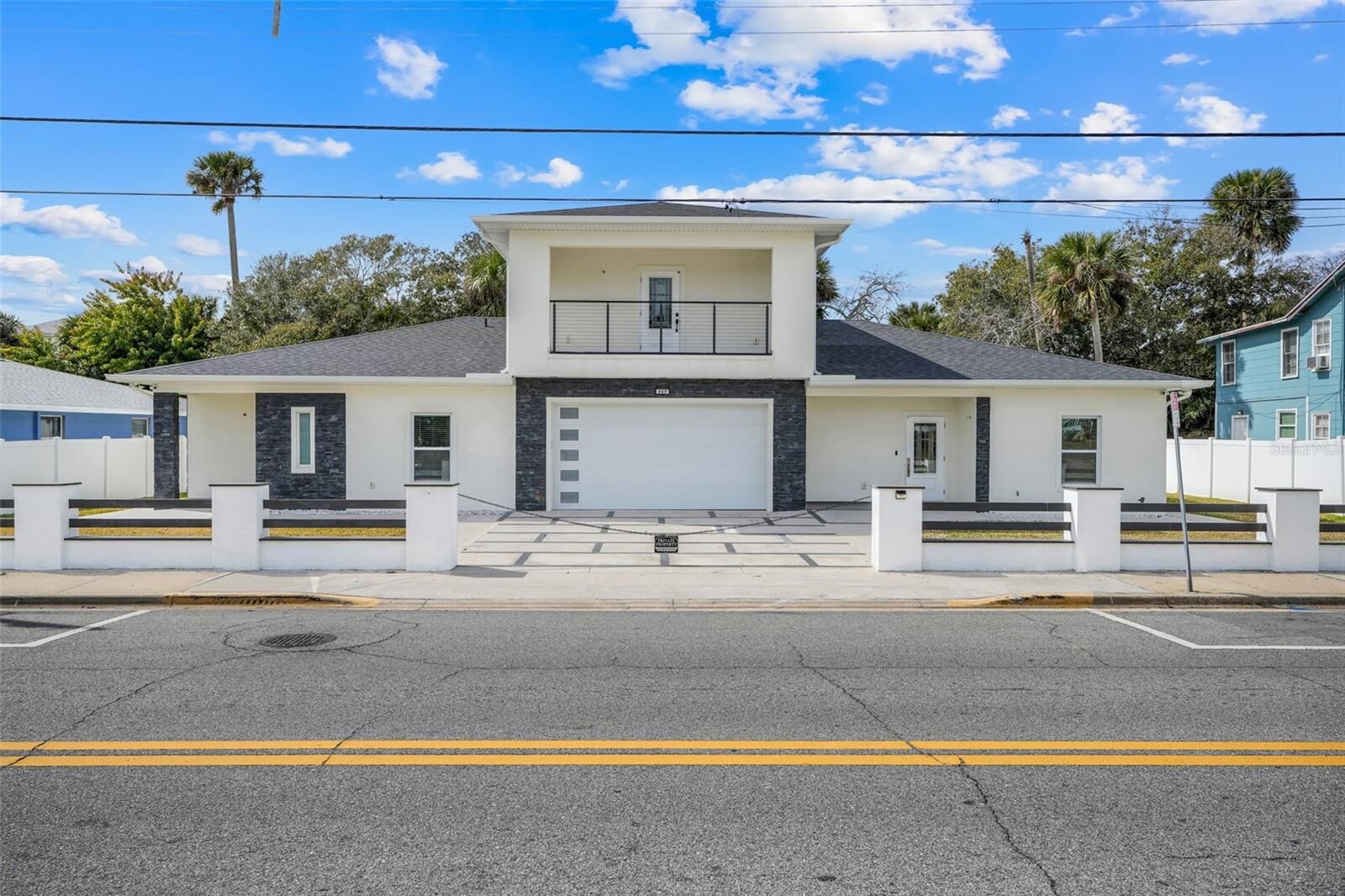 Property Photo: 223 N Peninsula Drive A &Amp B FL 32118