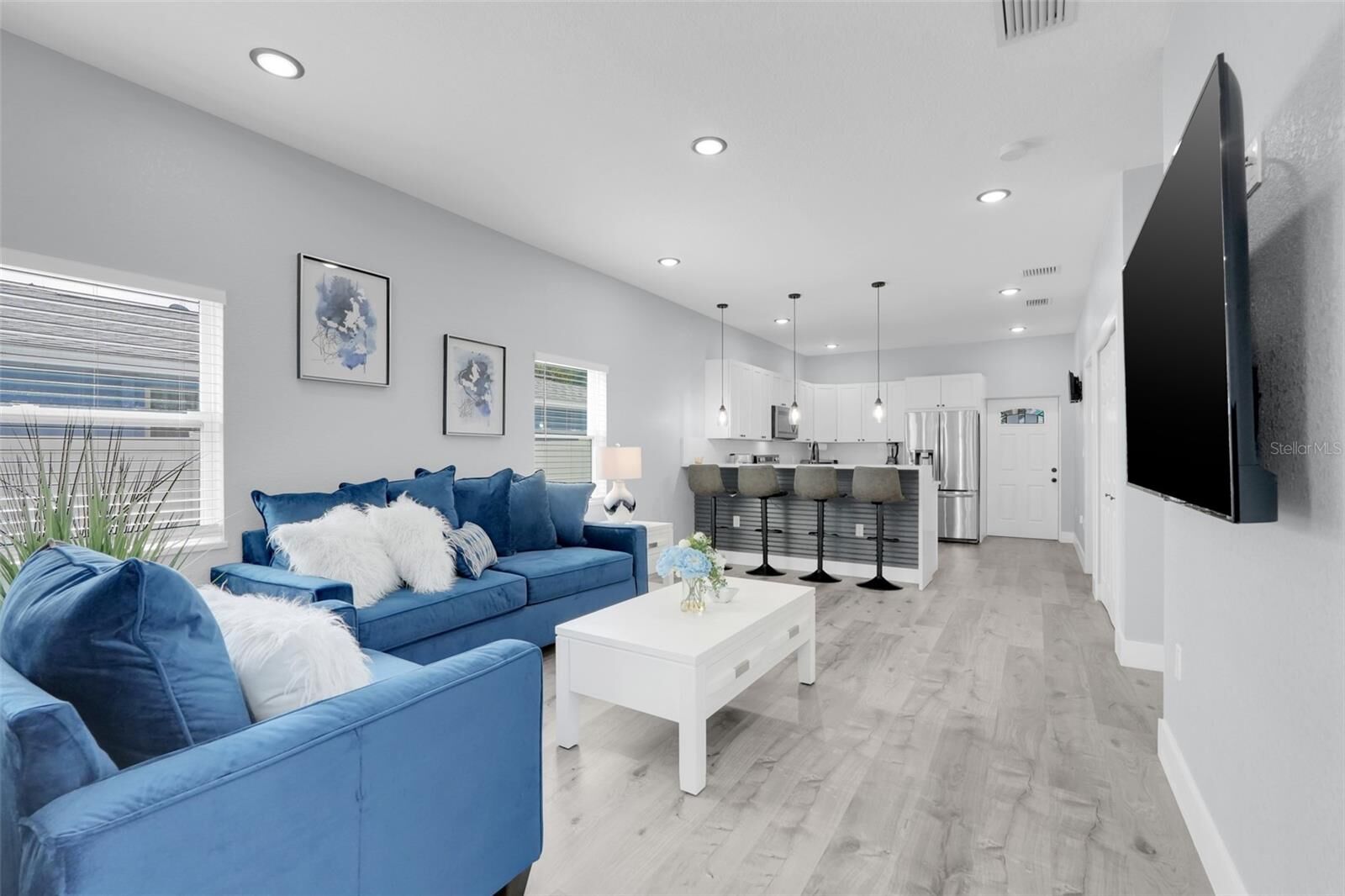 Property Photo:  223 N Peninsula Drive A &Amp B  FL 32118 