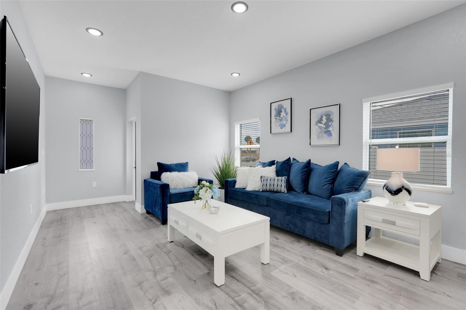 Property Photo: 223 N Peninsula Drive A &Amp B FL 32118