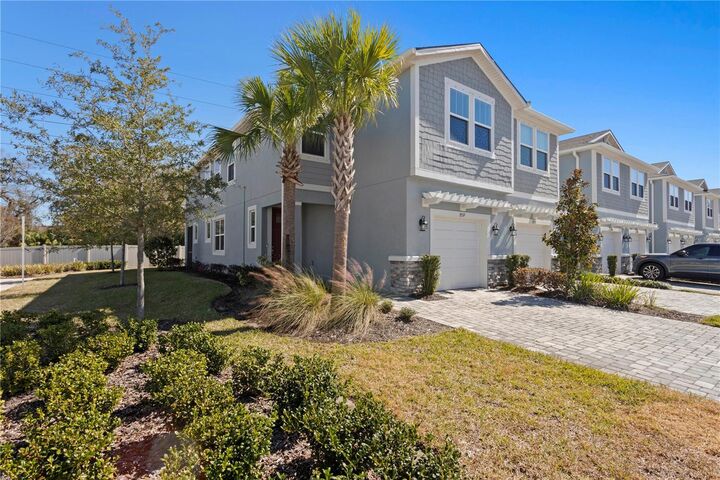 Property Photo: 8519 Primrose Willow Place FL 33556