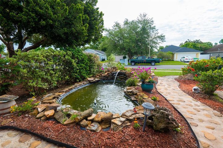 Property Photo:  8718 Fort Shea Avenue  FL 32822 