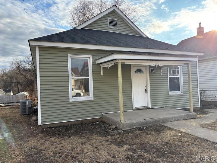 Property Photo:  2317 Chestnut Street  MO 63401 