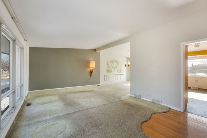 Property Photo:  7745 Beckwith Road  IL 60053 