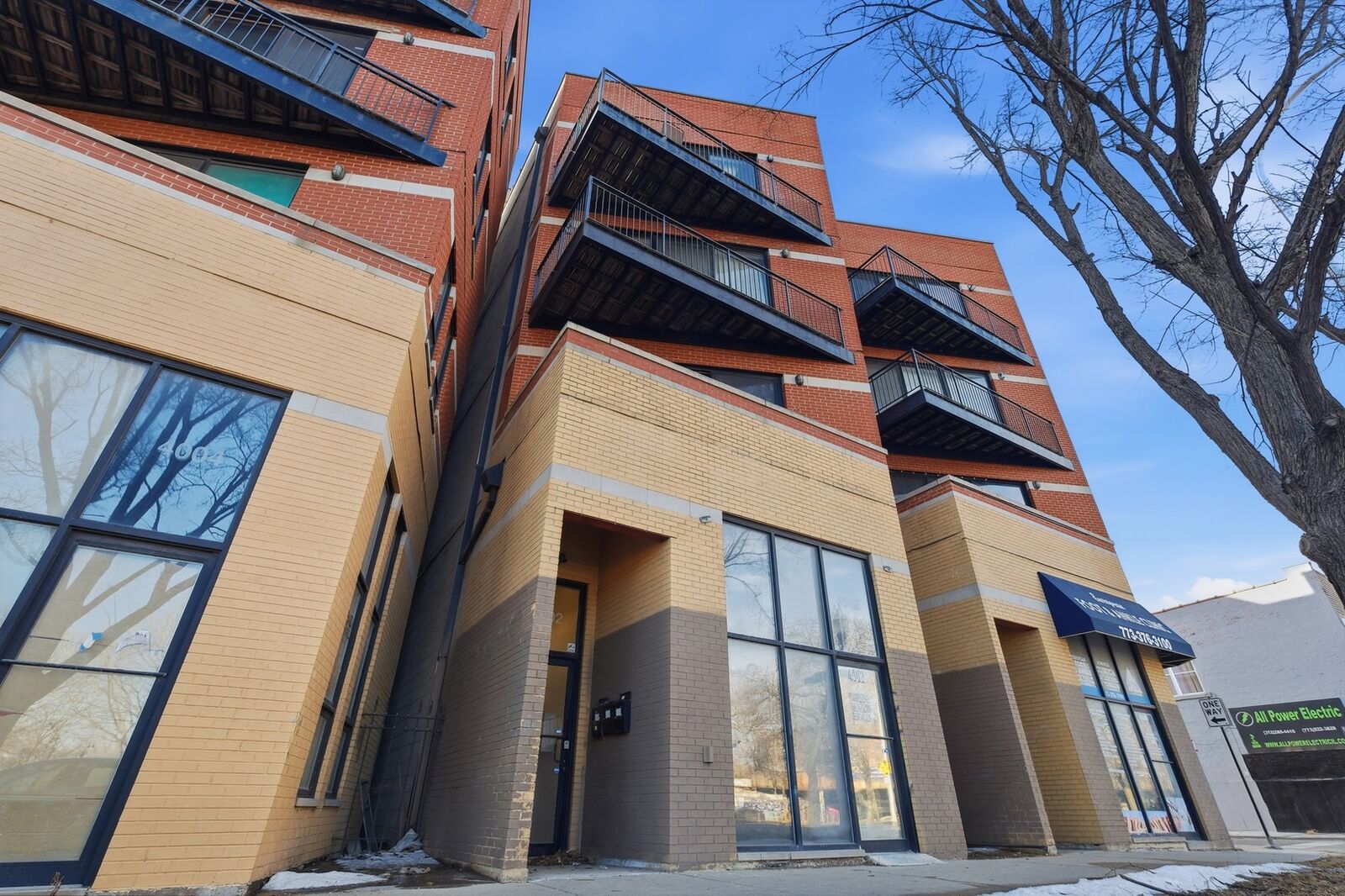 Property Photo: 4002 S Western Avenue 2 IL 60609