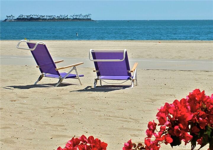 Property Photo: 1402 Olive CA 90813