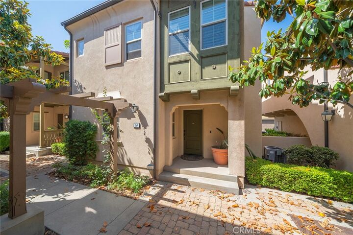Property Photo: 56 Scarlet Bloom CA 92618