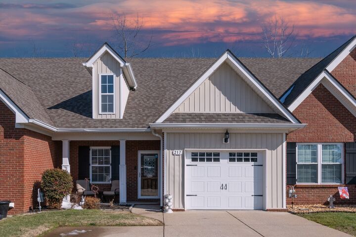 Property Photo:  217 Hillcrest Drive  TN 37043 