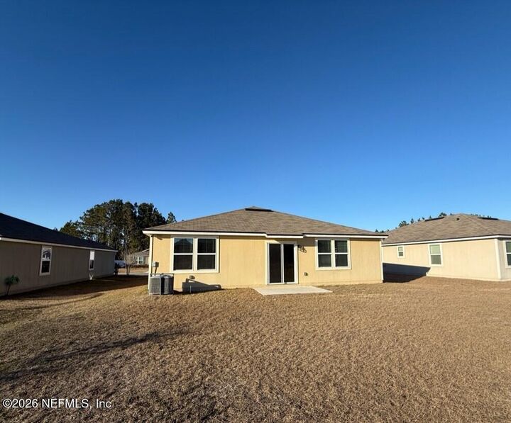 Property Photo:  15620 Saddled Charger Drive  FL 32234 
