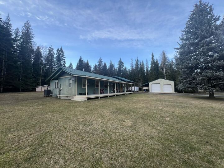 Property Photo:  151 Park Ln  WA 99119 