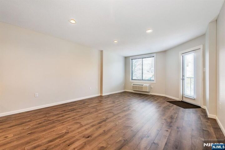 Property Photo:  115 Polifly Road 5D  NJ 07601 