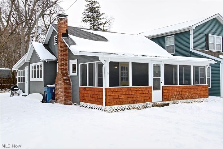 Property Photo: 1010 East Drive OH 44839