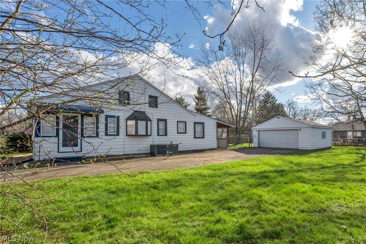 Property Photo: 304 Parkland Boulevard OH 44089