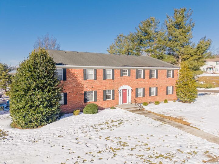Property Photo:  380 New Kent Road  VA 24060 