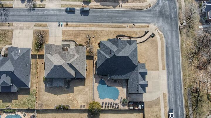 Property Photo: 3901 NE Cadbury Avenue AR 72712