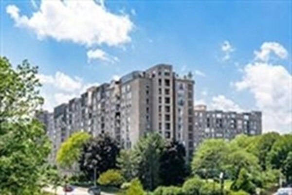 Property Photo: 44 Washington Street 514 MA 02445