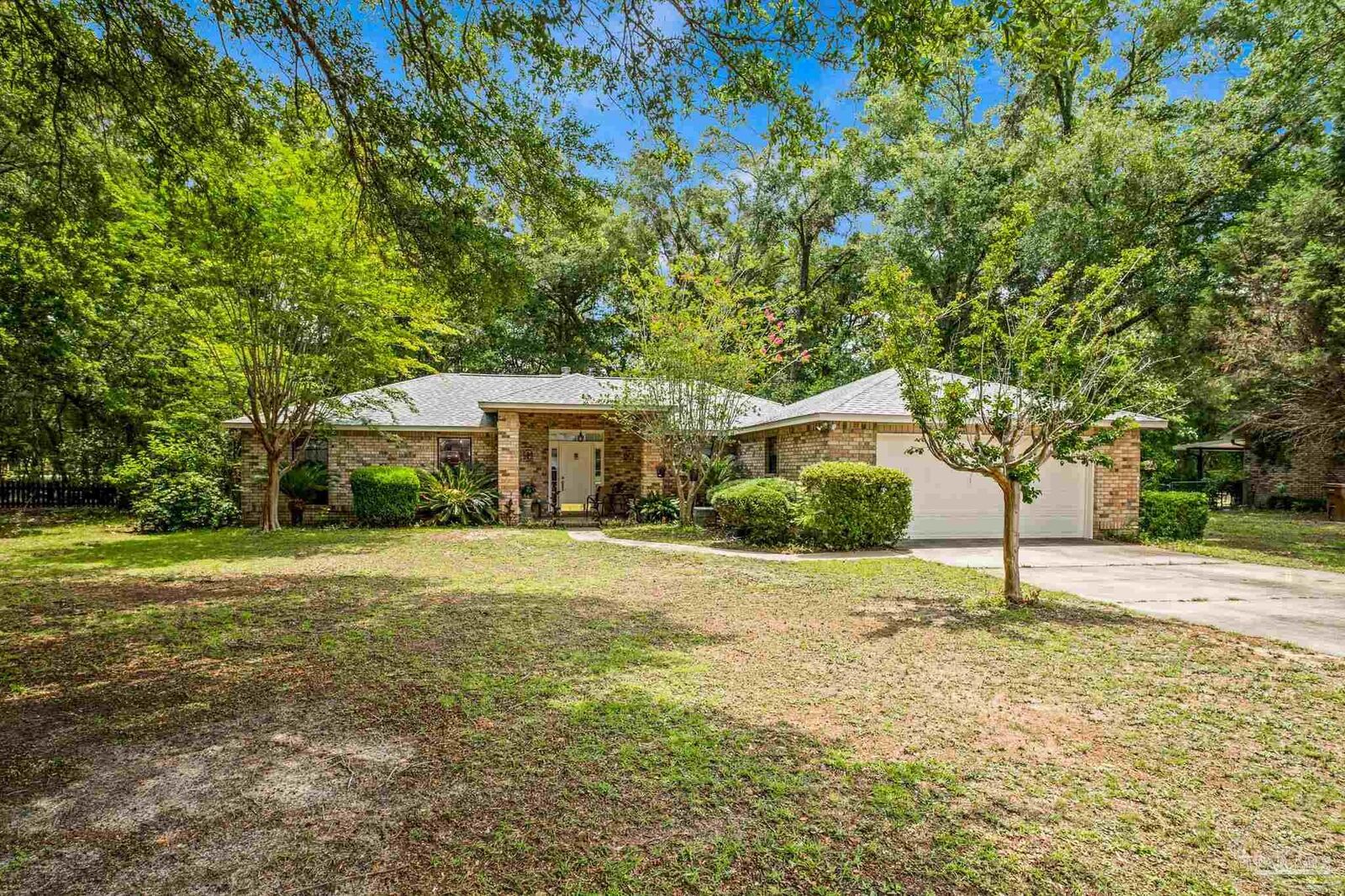 Property Photo:  6136 Arnies Way  FL 32570 